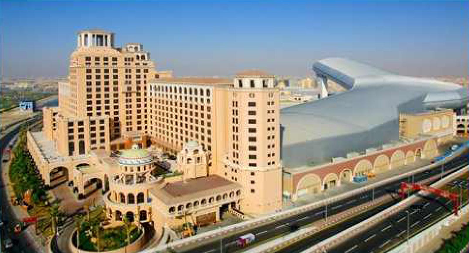  Mall of the Emirates – Dubai (with Hotel Kempinski and  Indoor Sky Area)  